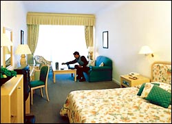 Mediterranean Beach Hotel, Limmasol