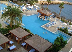 Mediterranean Beach Hotel, Limmasol